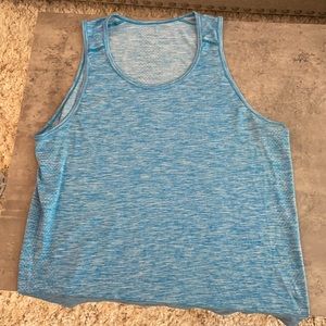 Men’s Lululemon tank top - Large
